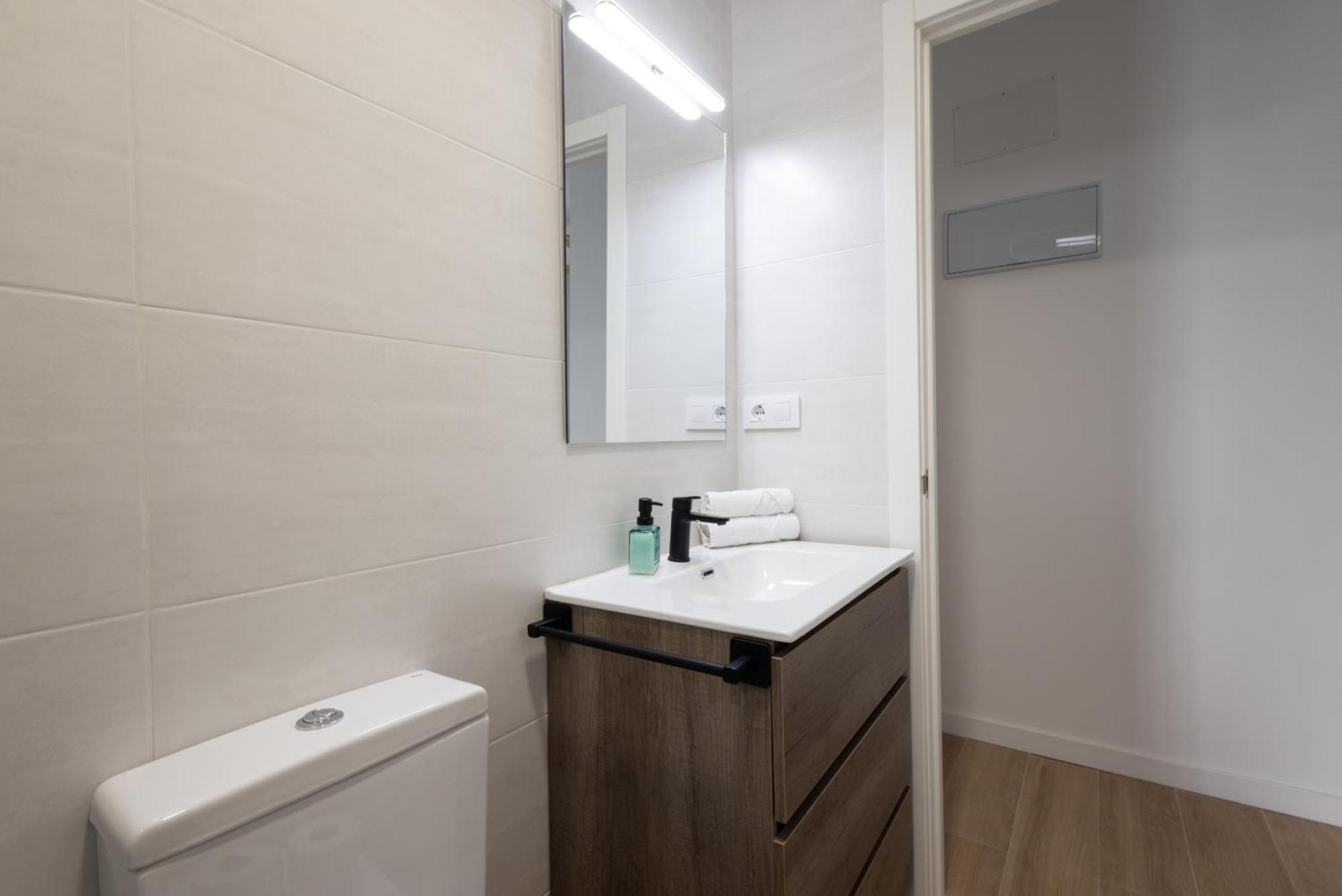 Cruz Cubierta Apartments Валенсия Экстерьер фото